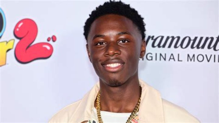 Where Is Alex R. Hibbert Now? His Girlfriend, Net Worth, Age, Height