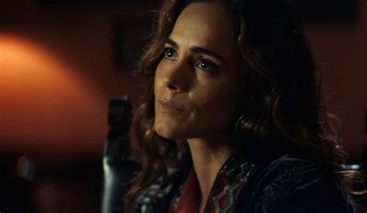 Unveil The Cinematic World Of Alice Braga: Discoveries And Insights