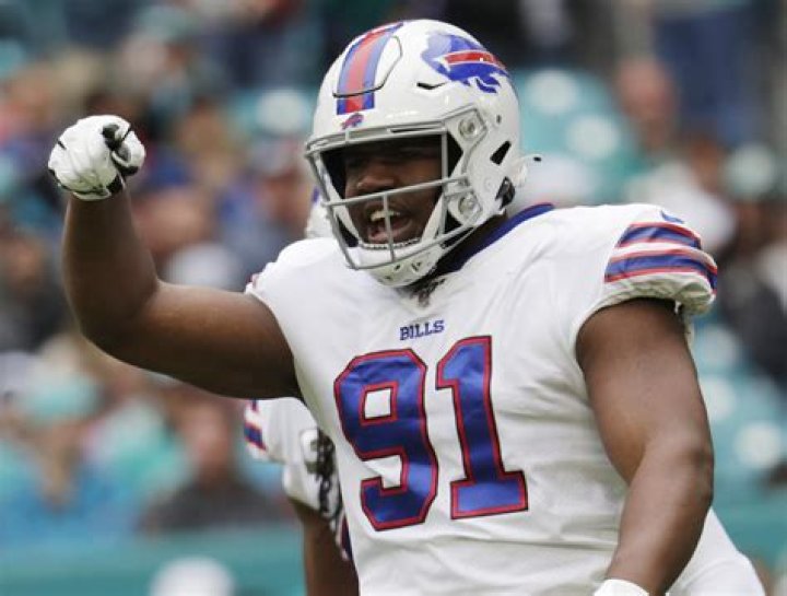 Buffalo Bills Ed Oliver Salary