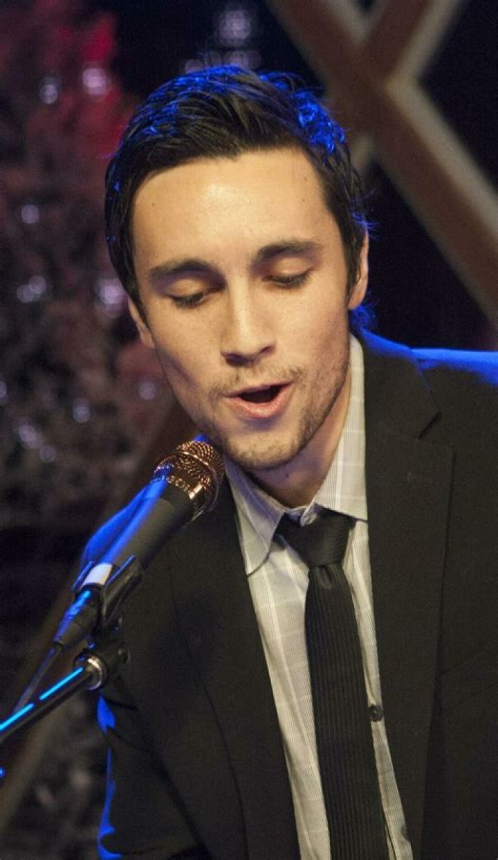 JoltVibe | Meet Chester See