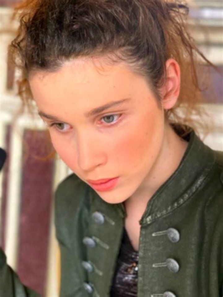 Discover Frida Bollani: A Classical-Jazz Fusion Prodigy