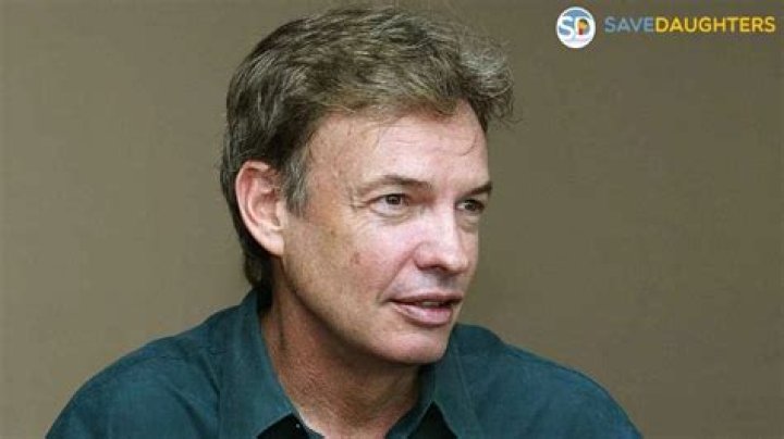 A Deep Dive Into Hollywood's Wealth