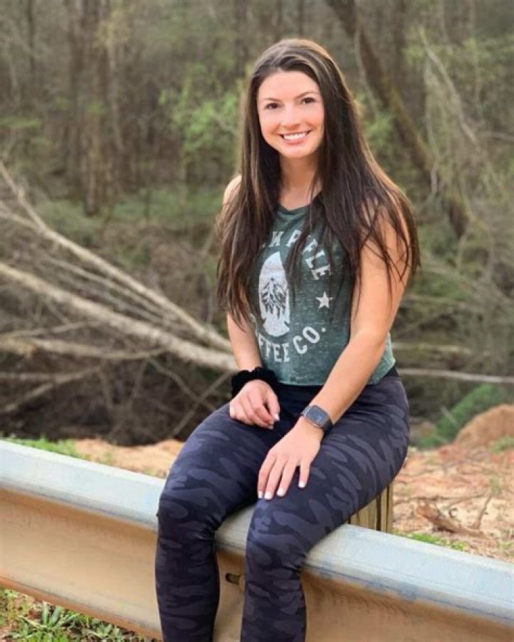 The social media star Hannah Barron is dating Cohen Smith.