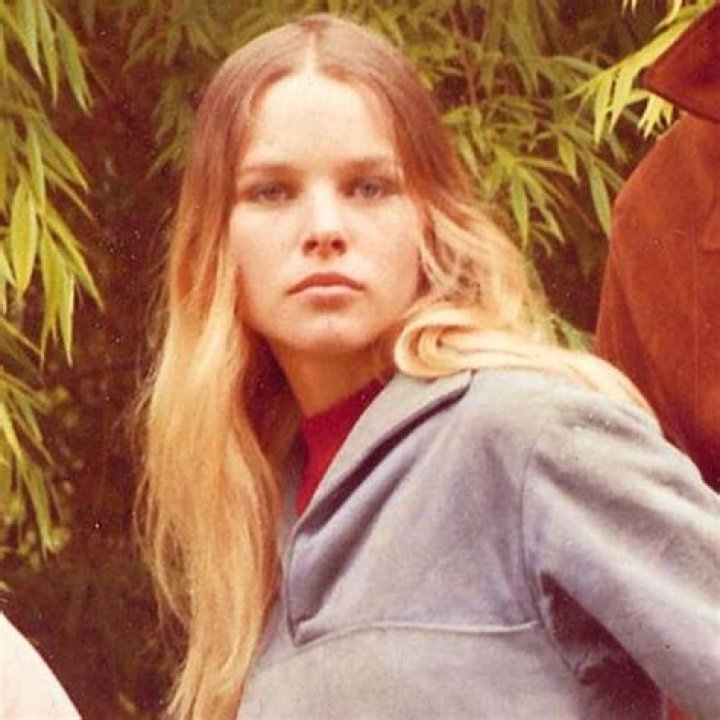 Unveiling The Enchanting Journey Of "The Mama The Papas" Singer: Discoveries And