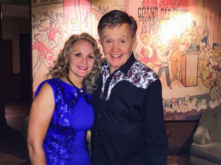 Bill Anderson's Marriage: Unveiling Secrets And Surprises