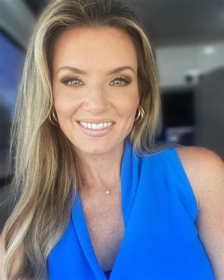 Fox & Friends First co-host, Jillian Mele is previously Dating her Mystery Boyfriend; Also see her P