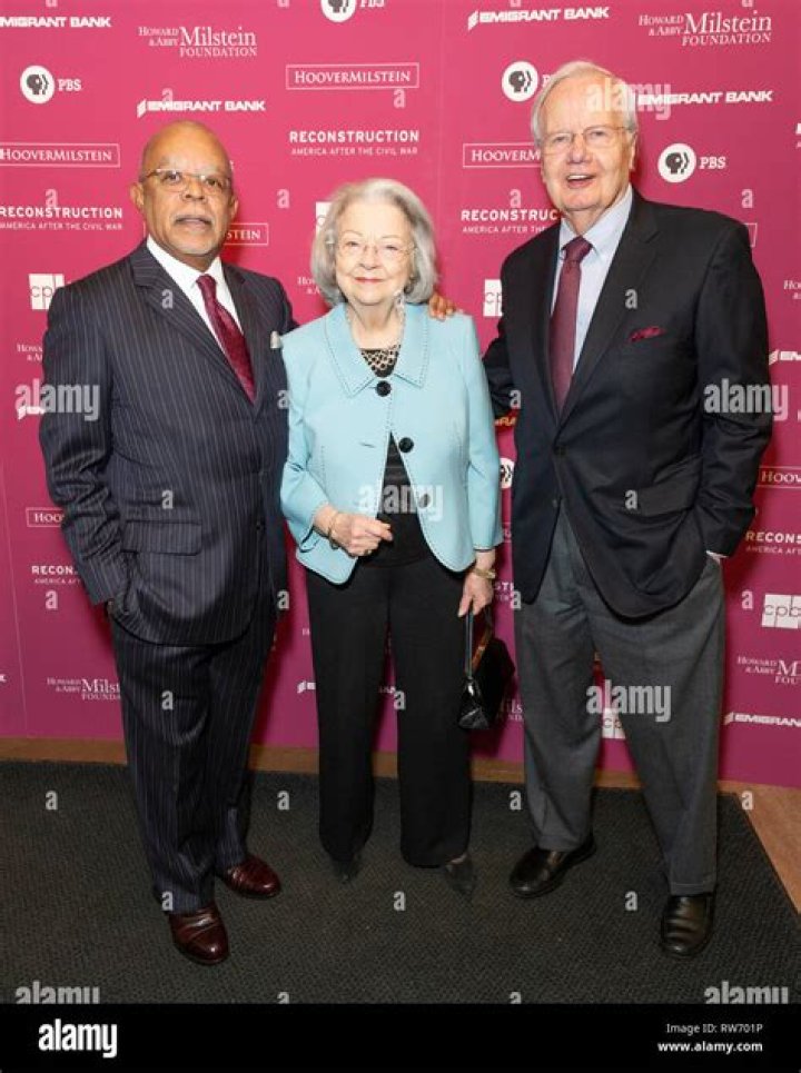 Judith Suzzane Davidson And Bill Moyers Were Married On December 18, 1954.