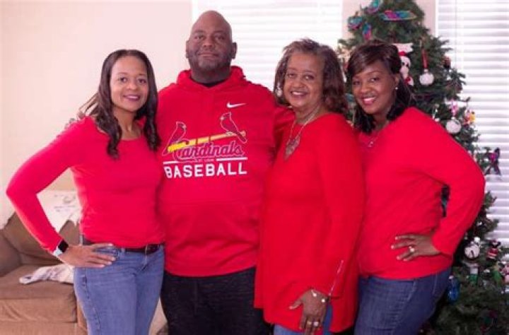 Discoveries From "Lavell Crawford Siblings Meet Elonda"