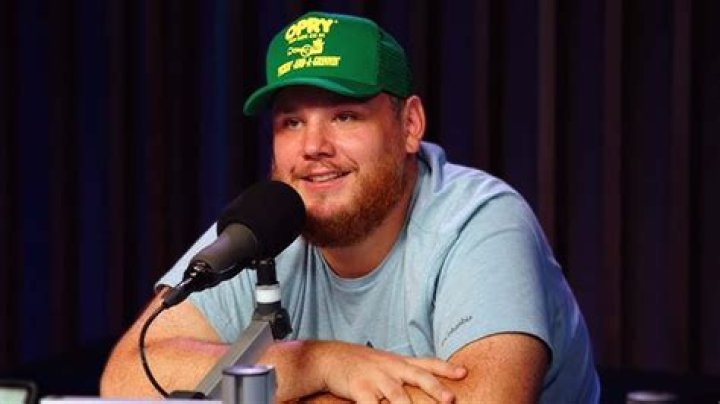 Luke Combs' Father Passes Away: A Loss In Country Music