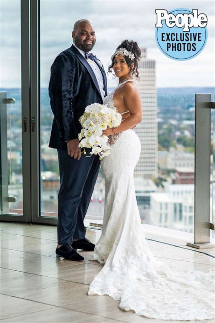 Unveiling The Enchanting Union Of Michael Oher And Tiffany Roy: Discoveries And