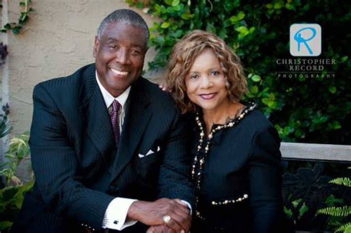 Unveiling The Unsung Hero: Paul Silas's Rock, Carolyn