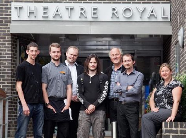 Peter Wilson's Obituary Reveals Cause Of Death