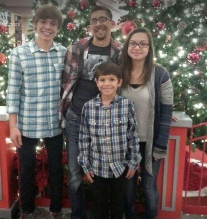 Robert And Karina Yapp Gideon