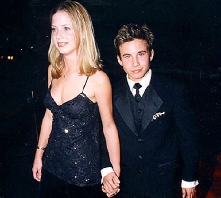 Unraveling The Intricacies Of Scarlett Pomers' Relationships: Uncovering Hidden Truths