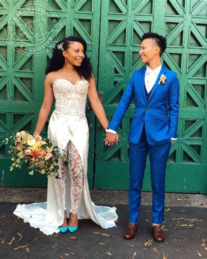 NCIS actress, Shalita Grant is currently dating MMA star, Jessica Aguilar.