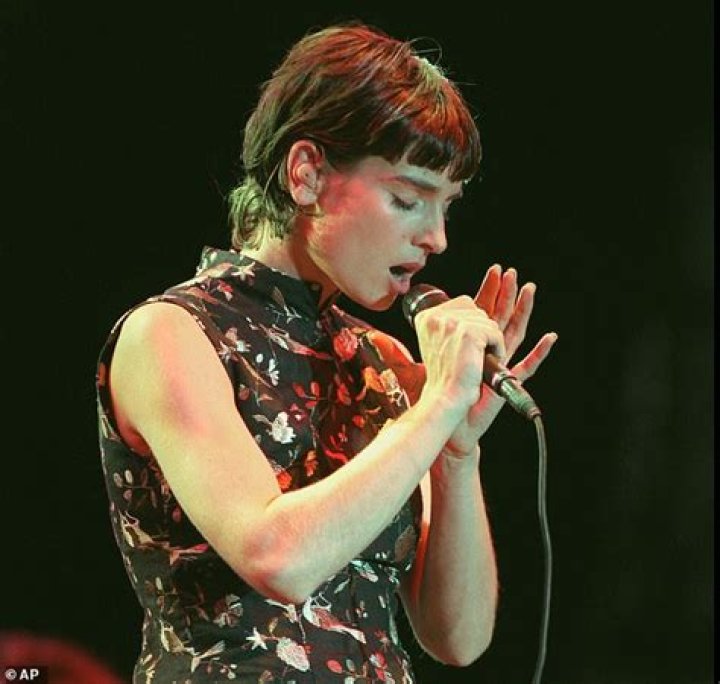 Uncover The Secrets Of Sinead O'Connor's Net Worth