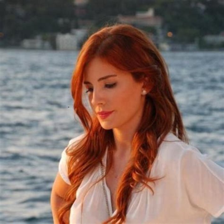 Unveiling Sinem Bayraktutar: From Pageantry To Purpose