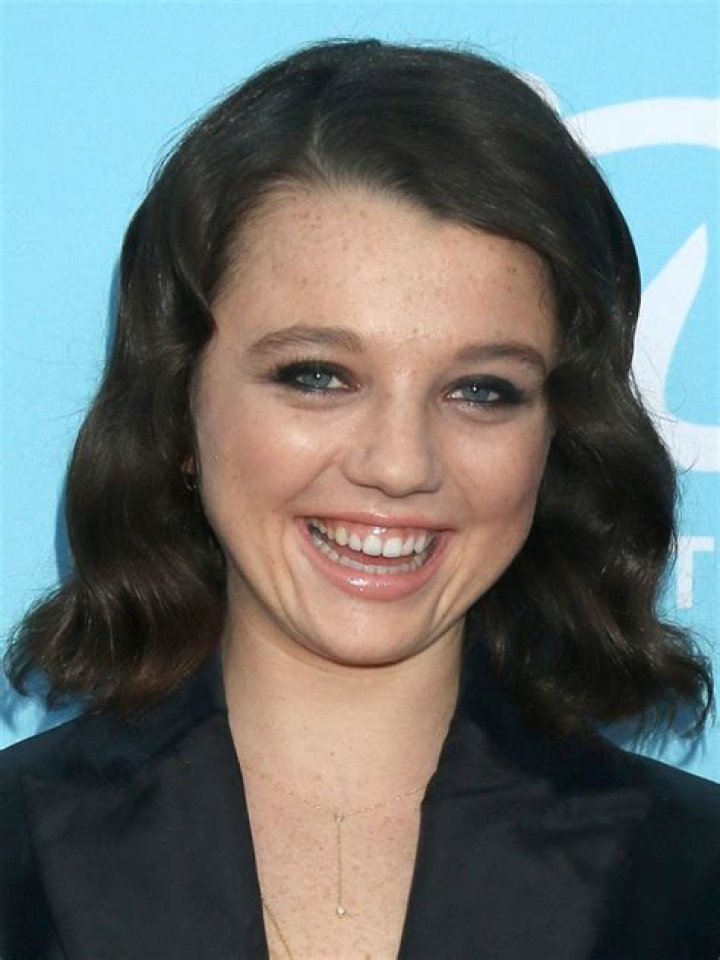 Exploring Stefania LaVie Owen's Journey