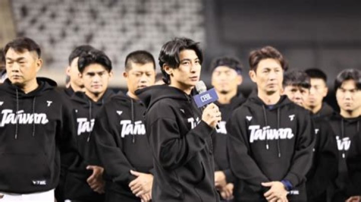 Uncover The Secrets To Taiwan Jones' Salary And Net Worth Journey