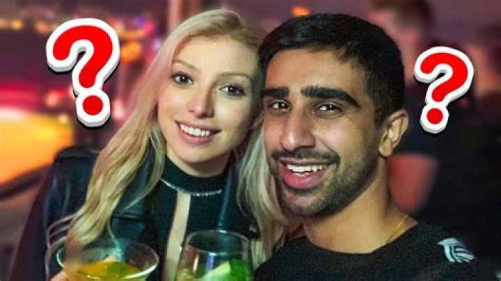 Unveiling Vikkstar123 And Ellie Harlow's Relationship: Discoveries And Insights