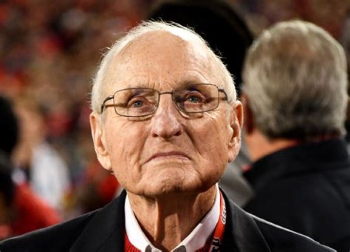 Unveiling "Vince Dooley's Net Worth: A Journey Of Success"