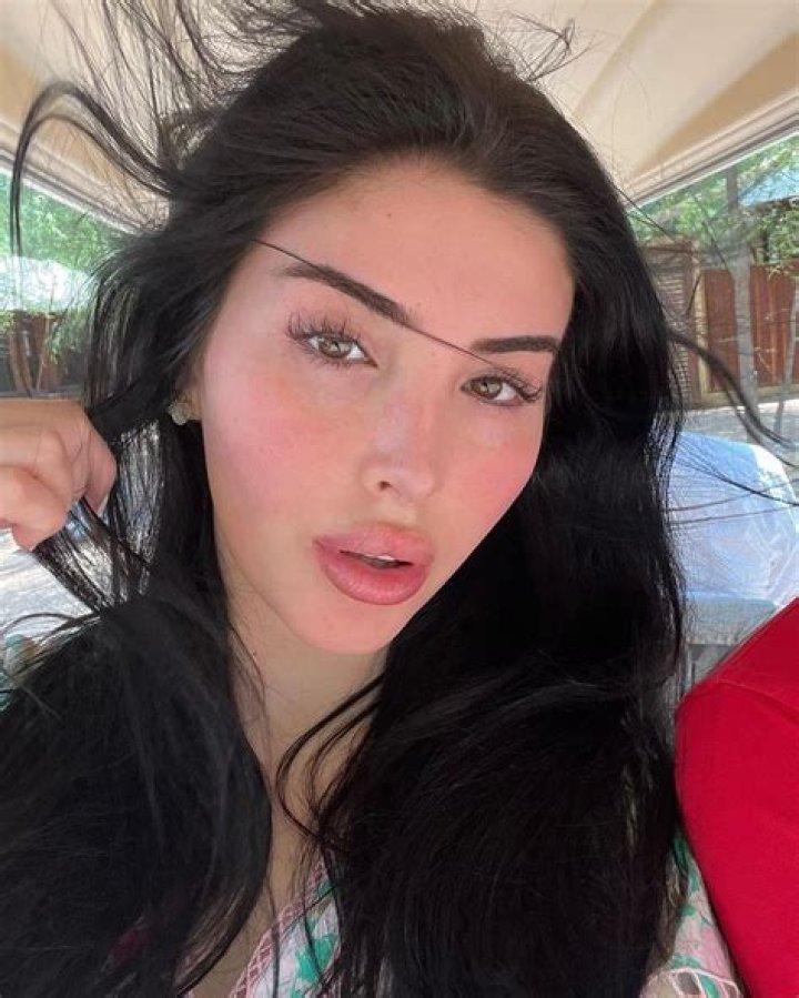 Unveiling The Tapestry Of Ethnicity: Unraveling Thewizardliz's Cultural Roots