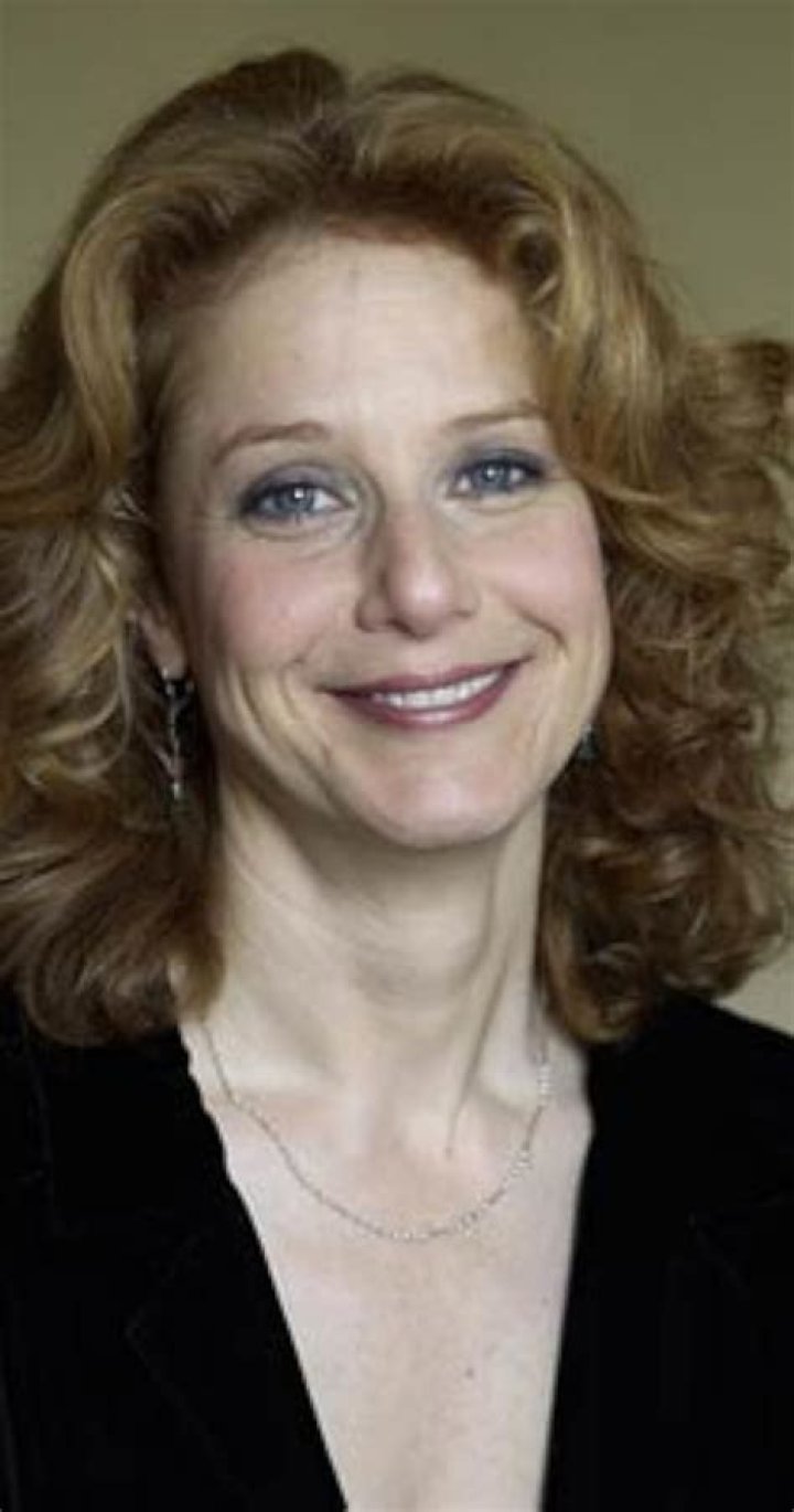 Unveiling The Enigma: Exploring Debra Winger's Journey