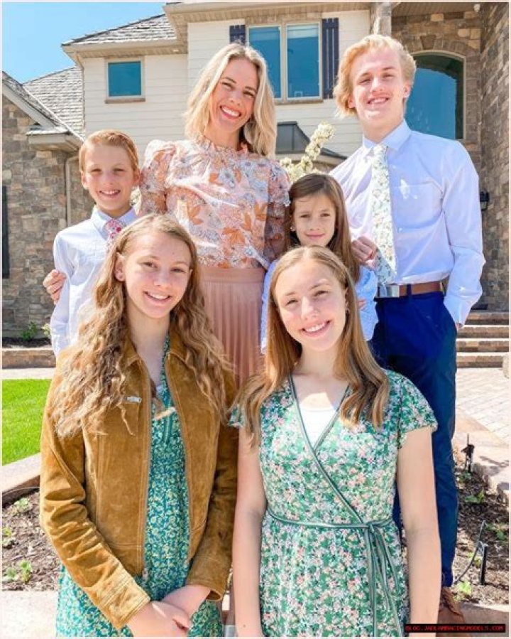 Unveiling The Enigmatic "Who Is Allison Pitt Everything": Discoveries And Insights