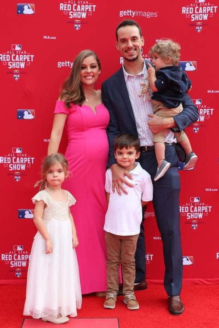 Meet The Inspiring Wife Of Charlie Morton