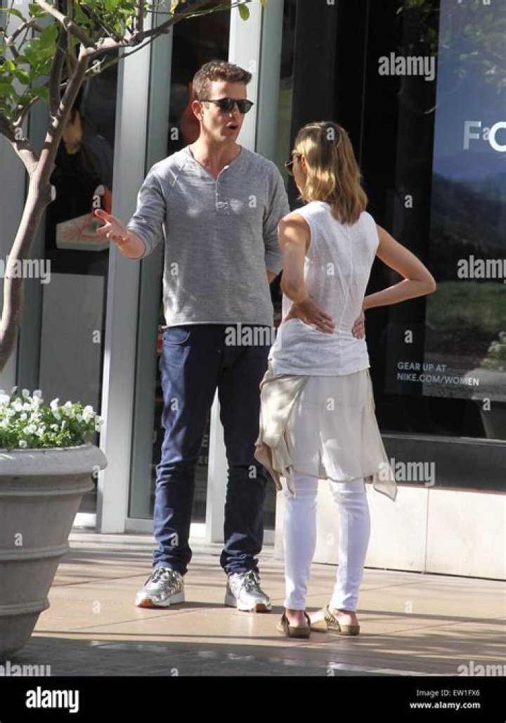 Who's The Woman Who Captured Joey McIntyre's Heart? Uncover The Mystery!