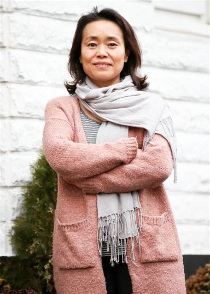 Who Is Kang Ae Sim's Husband And Children?