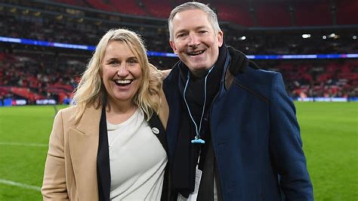 Unveiling The Literary World Of Lisa Roughead: An In-Depth Guide