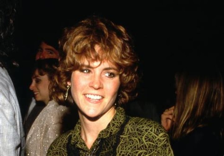 Behind The Curtain Of Ally Sheedy's Ex-Husband